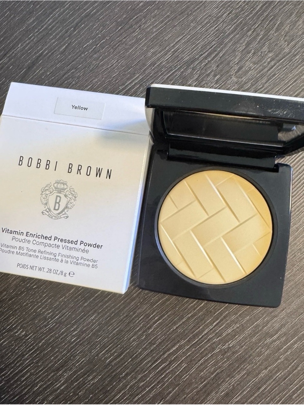 New Bobbi Brown Vitamin Enriched Pressed Powder Yellow Full Size